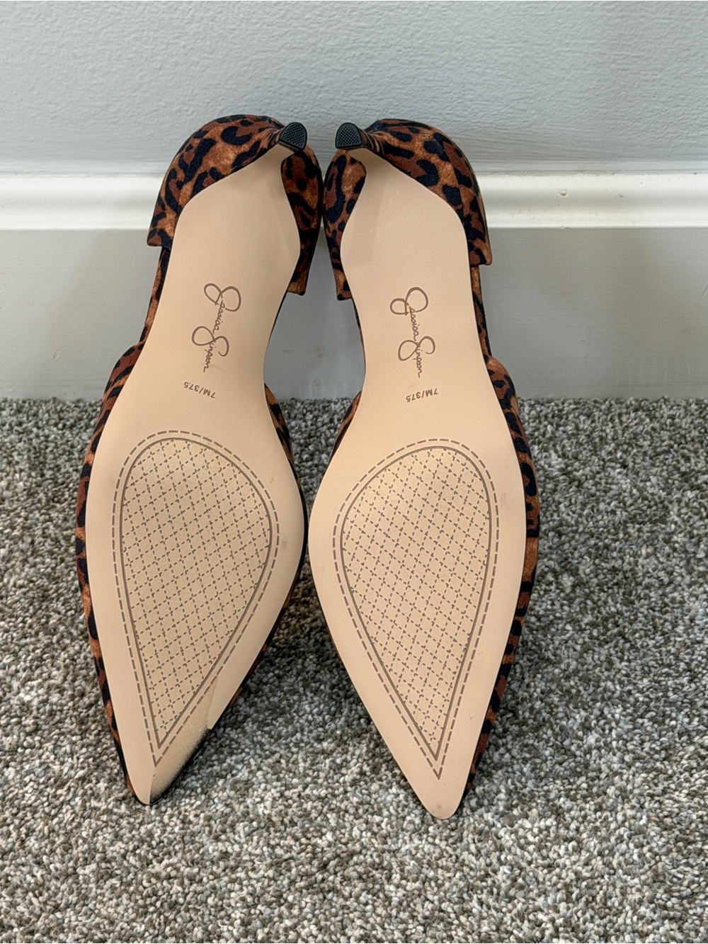Jessica Simpson Leopard Print Pointed Toe D'Orsay Heels - Picture 4 of 6